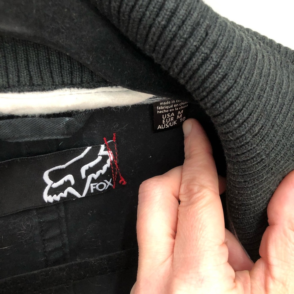 Fox Black Utility Jacket Versatile Design - Picture 5 of 8